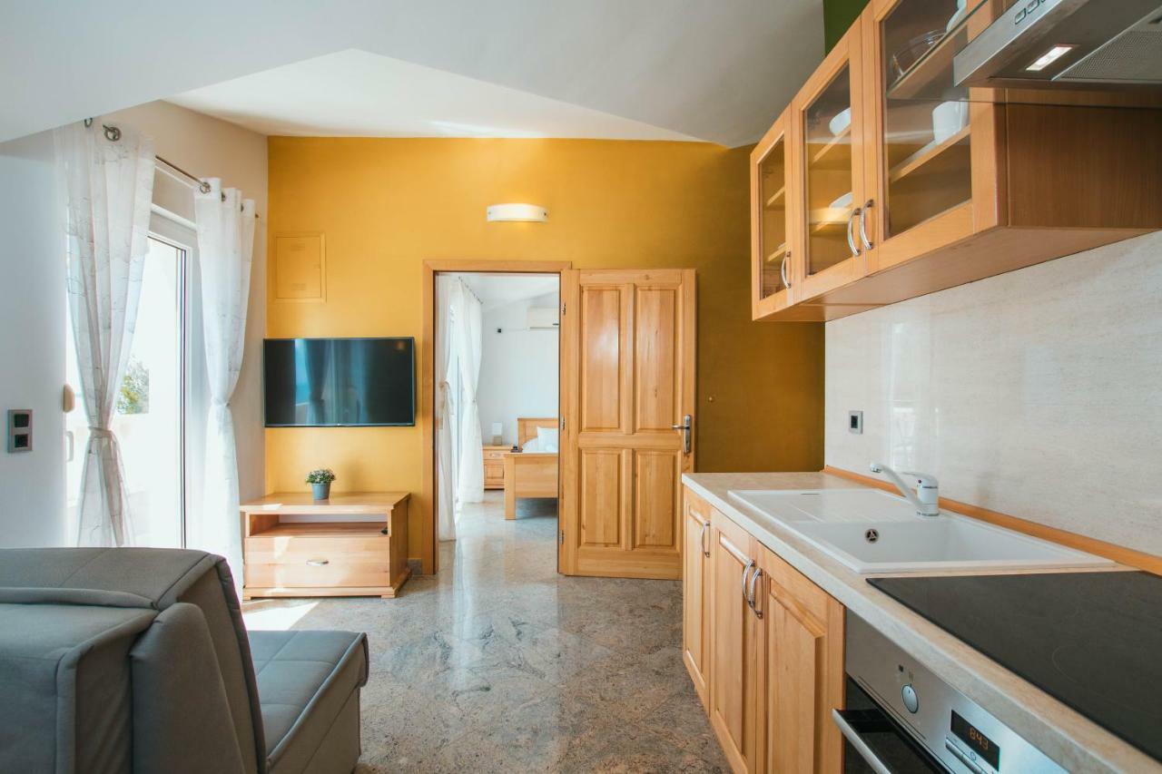 Ferienwohnung Blue Sea House Trogir Exterior foto